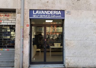 Lavanderia_sottocoperta_viale_angelico_roma