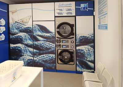 Lavanderia_sottocoperta_viale_angelico_roma